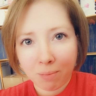Just a Minnesota Mom, Grandma & Wife in Detroit Lakes, MN! I love Giveaways, I swear a lot, If you're offended, leave!