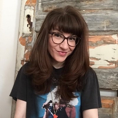habitual thrifter. former chef-testant. loves puns and tacos, the cheesier the better.