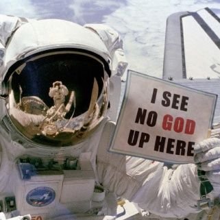 scp_4357's profile picture. •Feminista♀️
•LGBTI+🏳️‍🌈
•Aborto legal💚
•Progresista⭐
•Antifa🔺
•Antimaltratoanimal🐼
•ACAB🗽
•Estadolaico💛
•Black lives matter✊🏻✊🏿