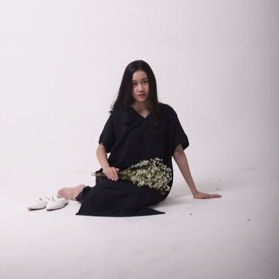 beliaastoria's profile picture. a gift from the universe