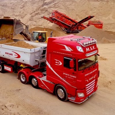 MskSilversands's profile picture. Supplying top quality Wexford sand all over Ireland, sand for pitches, fairways,greens, washed, gallops, horse arenas and lunge areas.All our sand is USGA spec