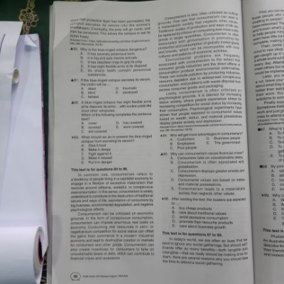 Laras52788523's profile picture. 