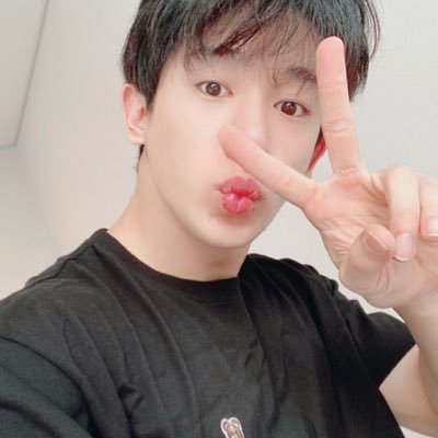 wonbebemonbebe's profile picture. monsta x || nct || gidle || boynextdoor || 💖💜💙 || she/her