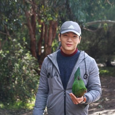 Lyrix_Lee7's profile picture. ●Fear is stupid,so are Regrets.