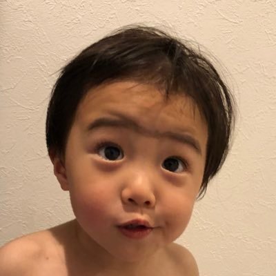 hiro1223's profile picture. 