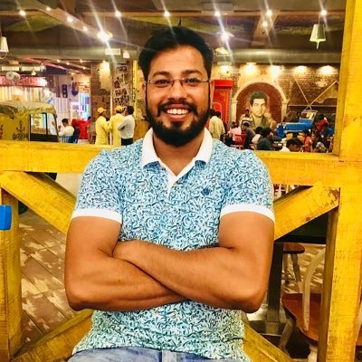 monuchauhan17's profile picture. 