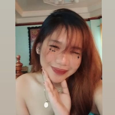 In case I don't reply, I'm means I'm sleeping or I'm doing something but here is my paypal account https://t.co/l34drU8VHJ 😊