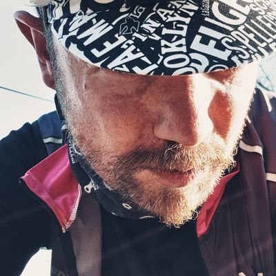 Darrenjcollins3's profile picture. graphic designer & rider of bikes