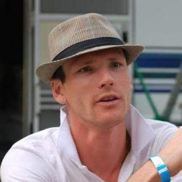 savard_derek's profile picture. Electrician by trade.