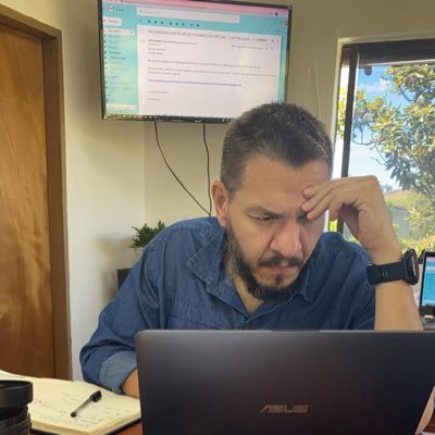 PAISA enamorado de la vida, Dios sobre toda las cosas.... Las pequeñas cosas generan diferencias. Industrial CEO @ingeproductos Emprendedor activo y Diferente.
