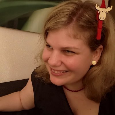 Agile enthusiast, former developer and product owner, now scrum master with a lot of passion