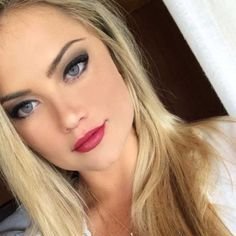 LisaDWeldon1's profile picture. Music expert. Writer. Freelance twitter buff. Problem solver. Tv trailblazer. Organizer.