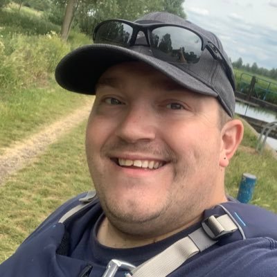 Youth worker and Outdoor Pursuit Instructor for Essex Boys and Girls Club, PADI Staff Instructor. #essex #havering #padi. All views are my own!