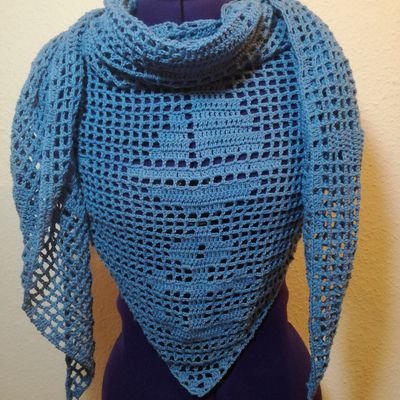 Ich liebe es zu Häkeln u. zu Stricken, falls Interesse an meiner Handarbeit besteht, einfach anschreiben.
f.heike@aol.com