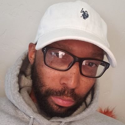 Ps4 gamer, comics, anime, and manga. Horror movie enthusiasts. Ps4 gamertag:Shadyblacknasty. Hit that follow button, I follow back.