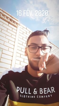 otmane37624007's profile picture. je sui la