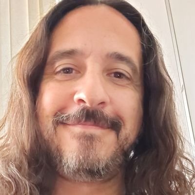 Sanantta's profile picture. Facilitador Nivel III del Método Integra®. Graduado del Método Silva®. Escritor. Profesor de inglés. Rockero de corazón. Amante de lo bueno.