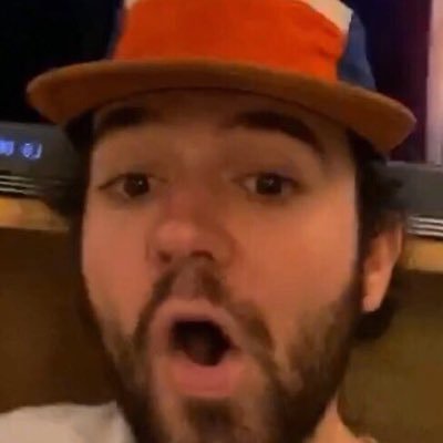 // Ya'll buying rave tickets before paying rent like.. you're worried ab the wrong house😭😭😭 // close friends only plz// Hugo Madeon enjoyer // @Alpinecatster