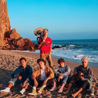 Cyera00061821's profile picture. I’m single 
I love Why Don’t We❤️
I love all of them❤️
Me personally I’m in Jack’s lane❤️
But I don’t have a cheat lane because I love them all