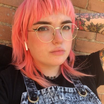 south fort worth hairstylist - 🏳️🌈 she/her - sag sun and moon gemini rising - 1312 - $zvnti