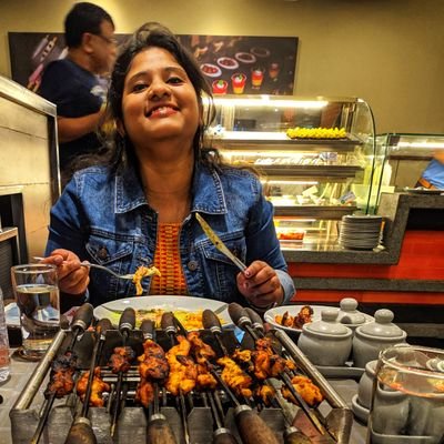 Fòód lover 😍
Always hüngry 😋
Fôôdhölic 🤪
Móòdy🙄
Want to explore food😎
follow me on instagram👇🏼