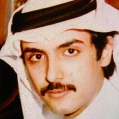 ahmed25507381's profile picture. - "يتعافي المرء بالأبتعاد عن الجميع."