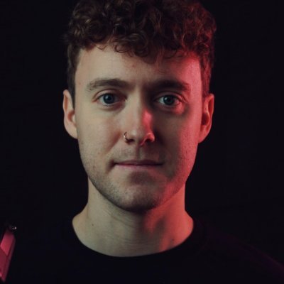 lukewheldon's profile picture. definitely not witty enough for this.