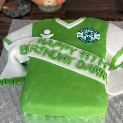 ScottishGogs's profile picture. Football, cars, beer.