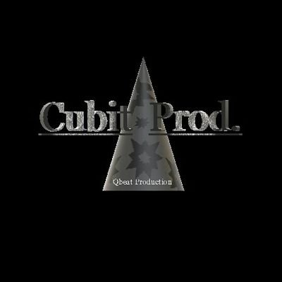 _Rapper🎤
/Producer🎹/Song writer🎶
/Beat boxer🎵/Sketch Artist🎨
/Subscribe to my YouTube Channel @Qbeat Production😉