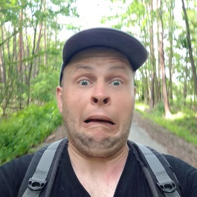 Jakub_Ludzik's profile picture. Walking everywere.