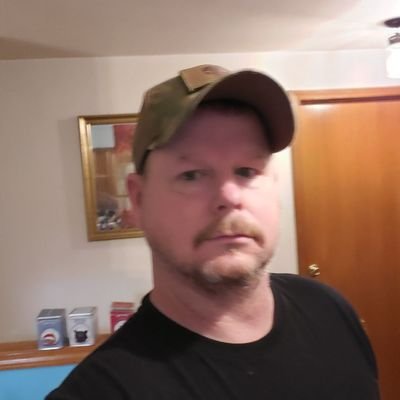 Sam48679602's profile picture. married, two kids, love shooting bbq football outdoors and building