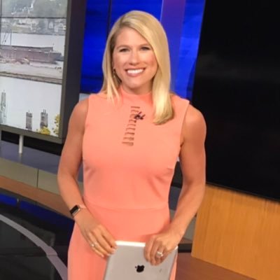 Good Morning Connecticut co-anchor on @WTNH & a mom to two great kids! All make me a lover of ☕️ by default. Orig. from Hamden 🐉