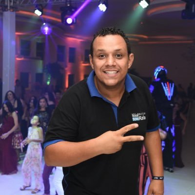 Somos Especializados em Transformar Sonhos em Realidade, Casamentos e Debutantes . 🎤Produção de eventos Desde2002