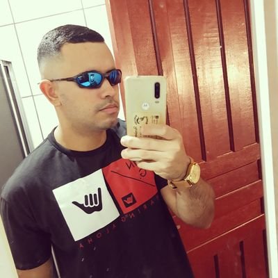 Corinthians ⬛⬜
se vc não intimida o mundo o mundo intimida vc 🎶