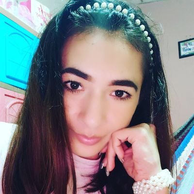 Sara_Praga's profile picture. En Dios confio 🥰