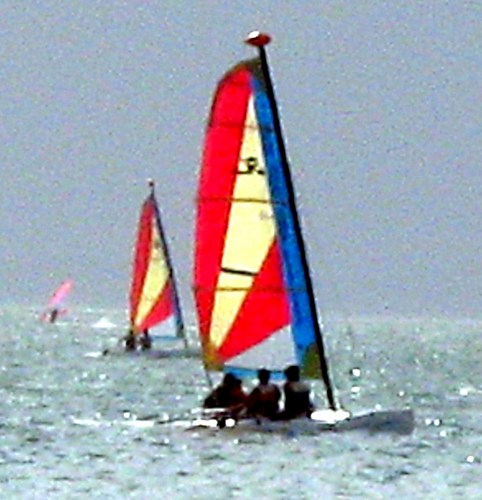 On-line directory for sailing dinghy hire. Sailors - find places to hire. Sailing schools - promote your organisation!