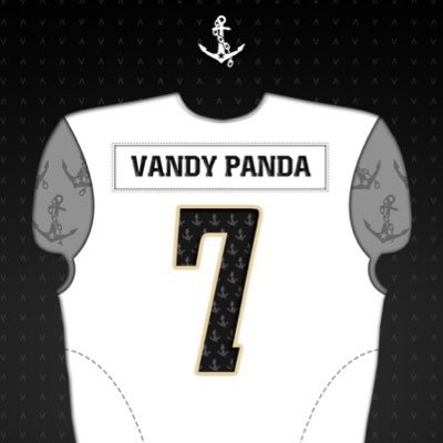 Huge sports fan in Music City. Admitted weather nerd. Listed as day to day, but then again, aren’t we all? Nicknamed Panda. Member #Lot2Tailgate #AnchorDown
