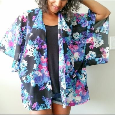 tealarrowdesign's profile picture. Most likely working on a DIY ✂️
Visit my website for project ideas 👇🏾