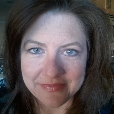 Abountovinas's profile picture. niki is da bomb and the best daughter ever!!!! -niki was hereee