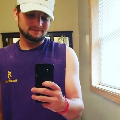 TylerDu03613505's profile picture. 