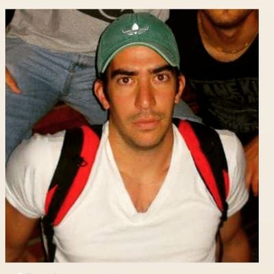 BorthiryMatias's profile picture. Papá de Juli, Thomy y Simonchi. 
Prof. de Educación Física
Guardavidas 
Director de Deportes y Recreación de Victorica