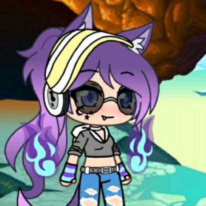 This is my third account but this is for fun and to play around for awhile in till my break is done on my other account! ♊♎