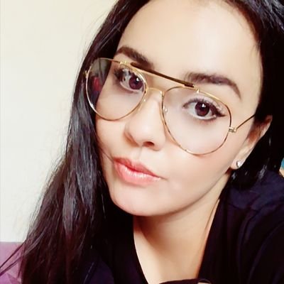 LulMaldonado4's profile picture. Jamás se va lo que queda abrazado al alma 👩‍👧‍👦😘❤️