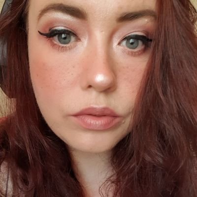 TheLooseSea's profile picture. Was Twitter always this depressing?