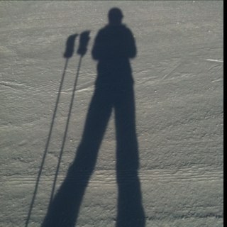 lovskysaw's profile picture. Artist