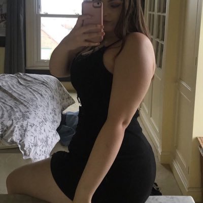 AnyaMay28's profile picture. 