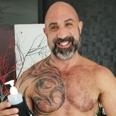 18+ Adult Performer | Director | Producer | | @primal_fetish | https://t.co/s34NgAZZQA | Scorpio