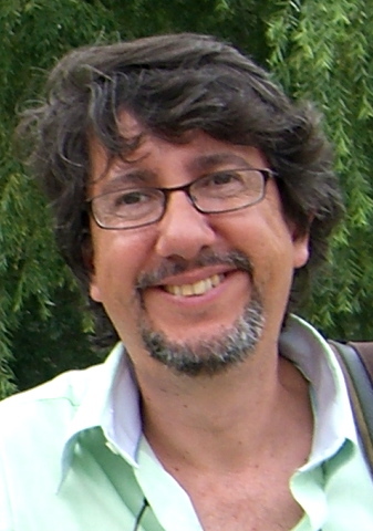 IVACR's profile picture. Arquitecto, Cinefilo, Apasionado de la cocina, la tecnologia, y casi inventor ( Tratando de plasmar las ideas.....!!)