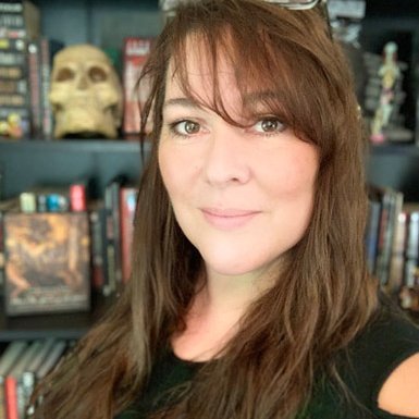 ✍️Author of #thriller #horror #ya  📚Member #HWA (@HorrorWriters) #ITW  🎬 #IndieFilm producer  💀 Owner @horroronmaincon