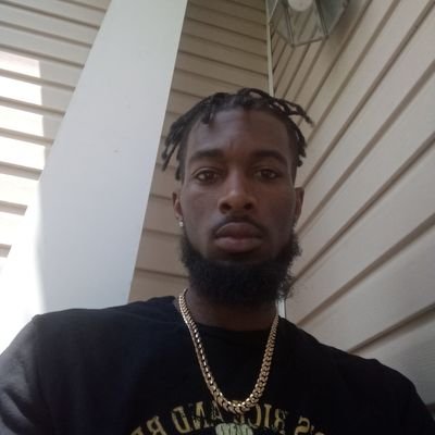 Elponcho91's profile picture. 